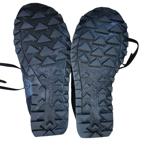 Saucony Black and White Women's Sneakers - Picture 3 of 8